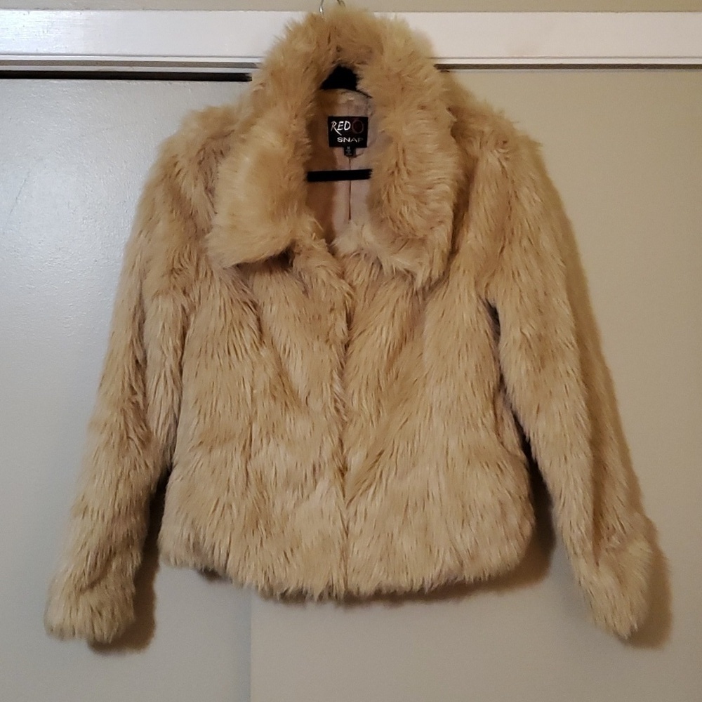 Red Snap Faux Fur Jacket Size Medium